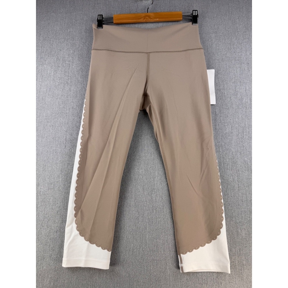 Athleta Elation Scallop Capri Leggings Womens Medium Taupe White NWT High Rise